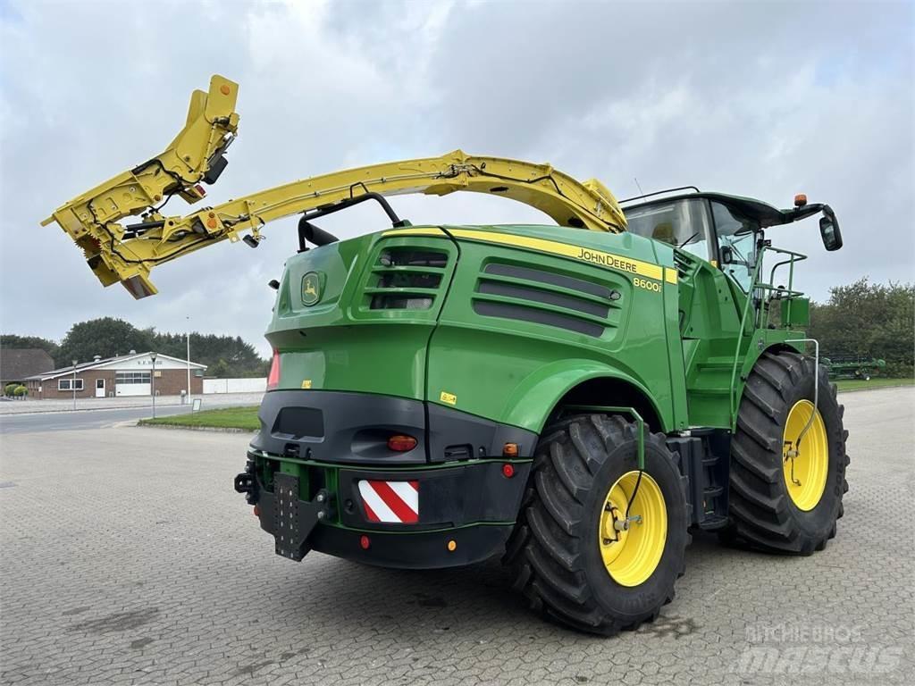 John Deere 8600I 青饲料收获机