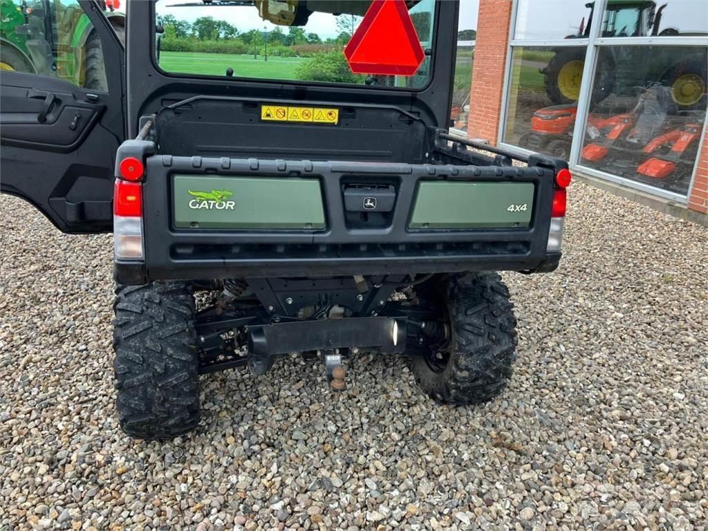 John Deere 865M 沙滩车