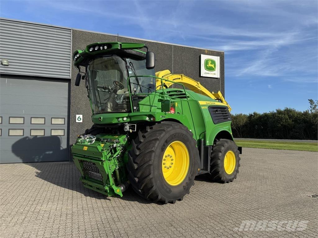 John Deere 9800 青饲料收获机
