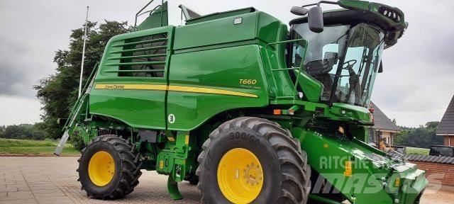 John Deere T660 联合收割机