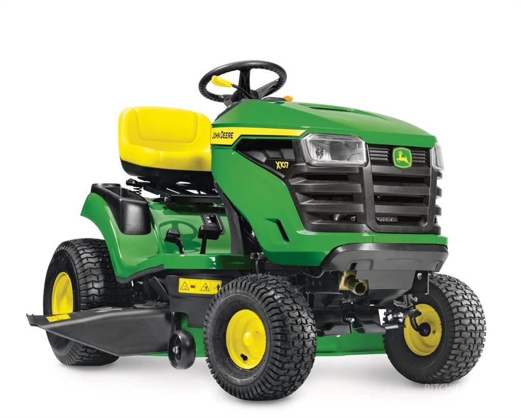 John Deere X107 小型拖拉机