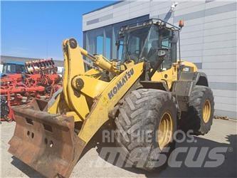 Komatsu W320 轮式装载机