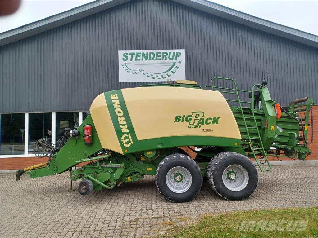 Krone BIG PACK 牧草包膜机
