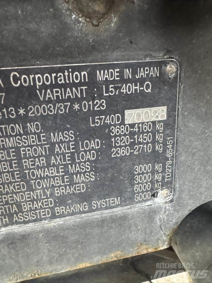 Kubota 5740 小型拖拉机