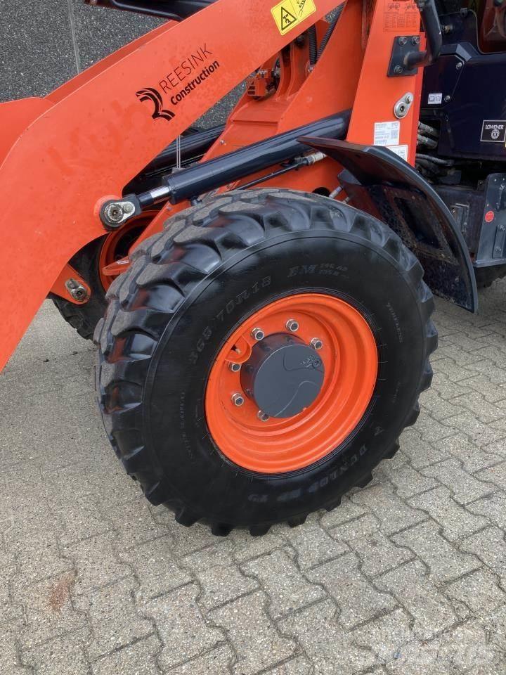 Kubota R070 小型装载机
