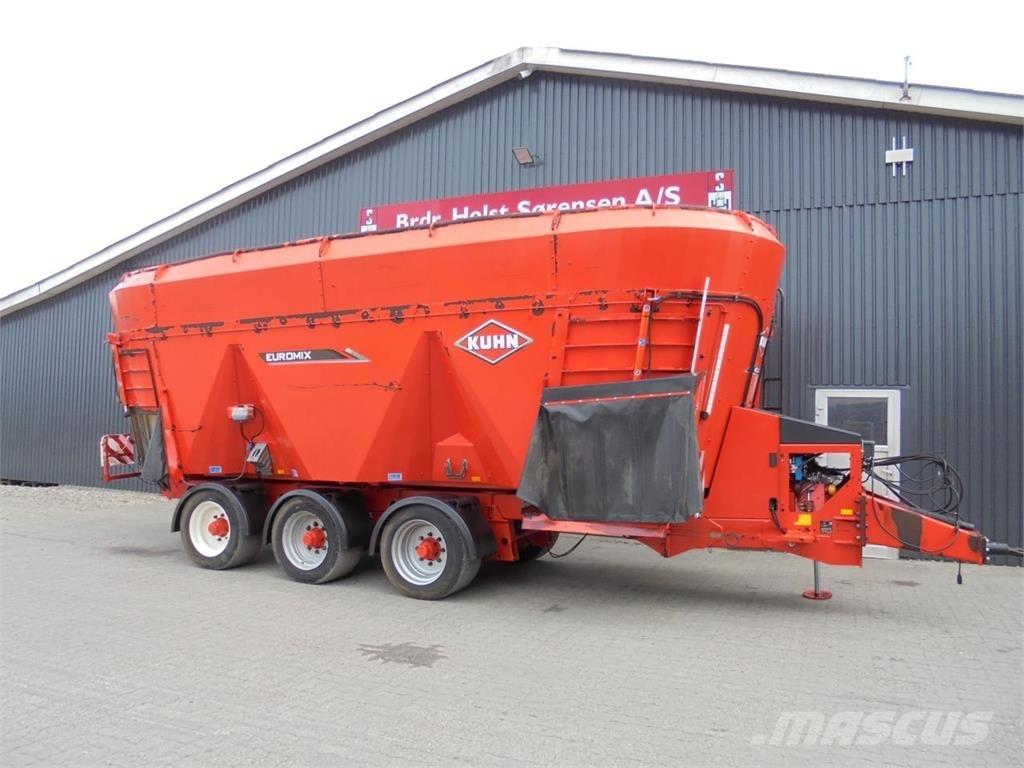 Kuhn 45.3 DL 青饲料搬运车