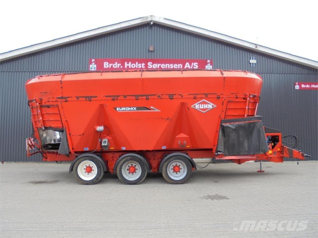 Kuhn 45.3 DL 青饲料搬运车