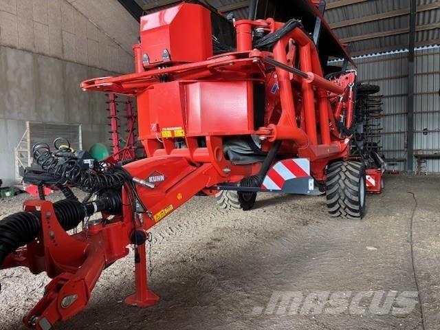 Kuhn FC 13460 RA 收割机