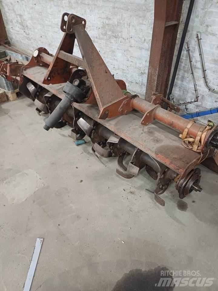 Kuhn FRÆSER 动力旋转耙