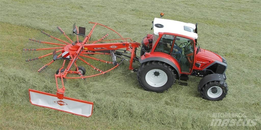 Kuhn GA 4431GM 犁耙和摊草机