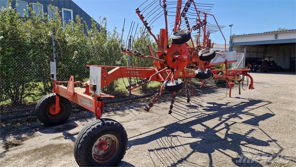 Kuhn GA6520 犁耙和摊草机