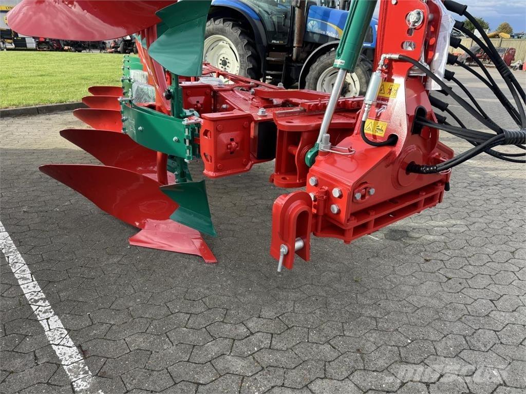 Kverneland 3300S 双向犁