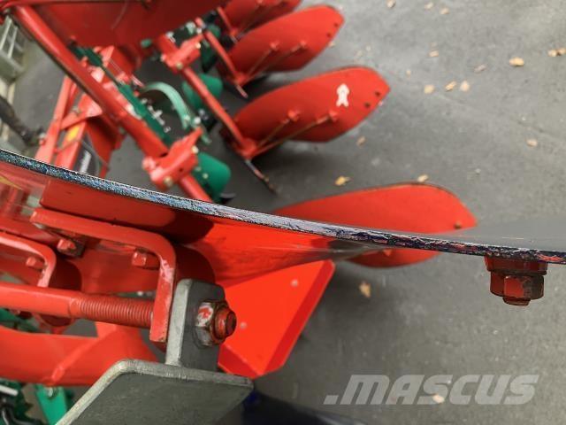 Kverneland 3400S 双向犁