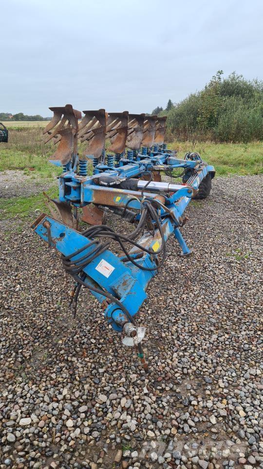 Lemken 6 F 双向犁