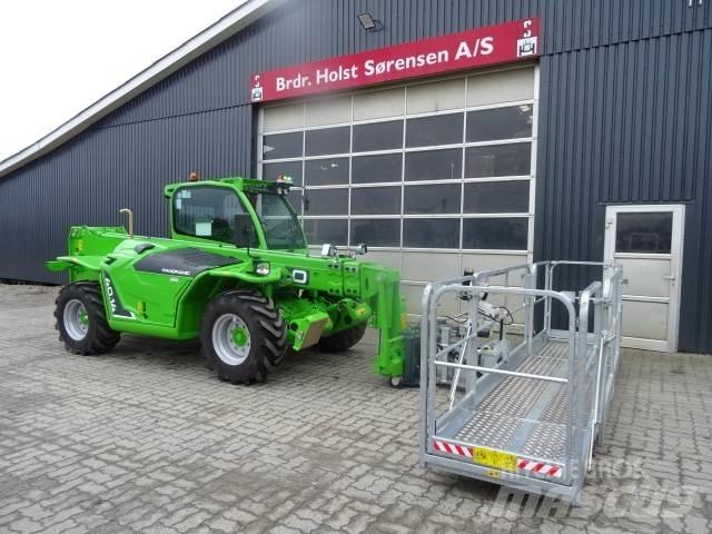 Merlo P40.14 伸缩臂叉装车|叉装车