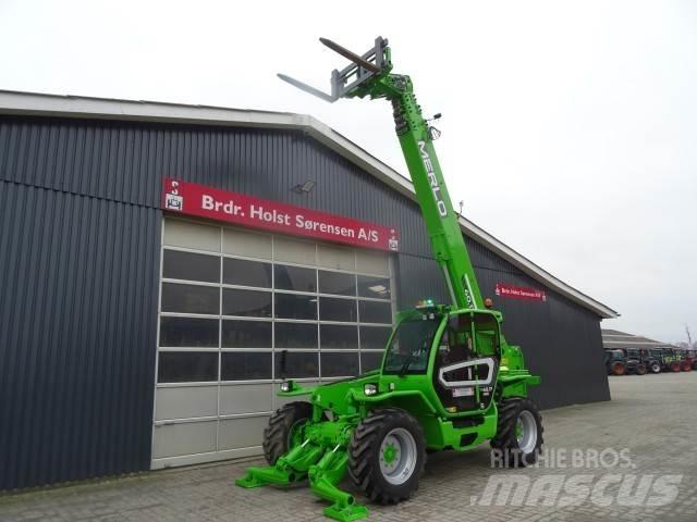Merlo P40.17 伸缩臂叉装车|叉装车