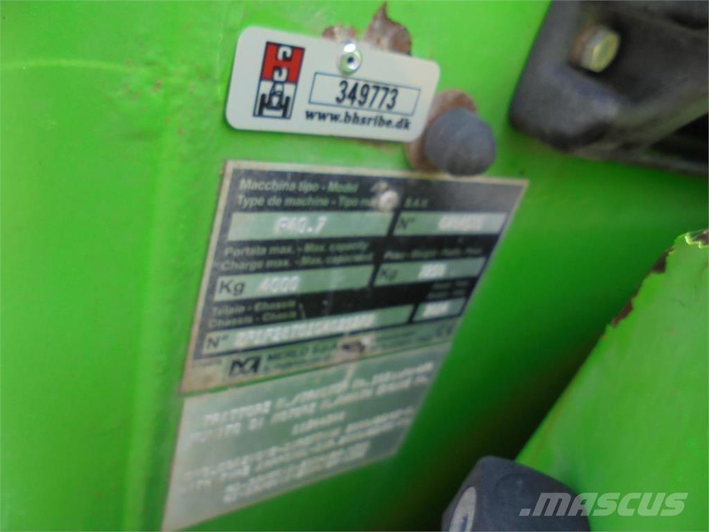 Merlo P40.7 伸缩臂叉装车|叉装车