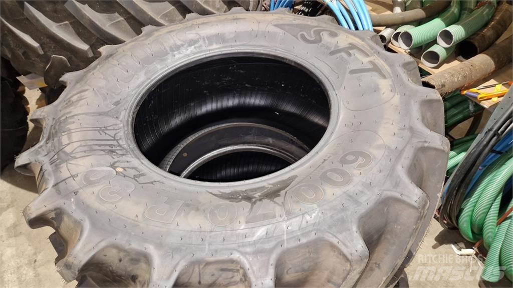 Mitas 600/70R30 轮胎、车轮、轮圈