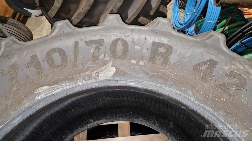 Mitas 710/70R42 轮胎、车轮、轮圈