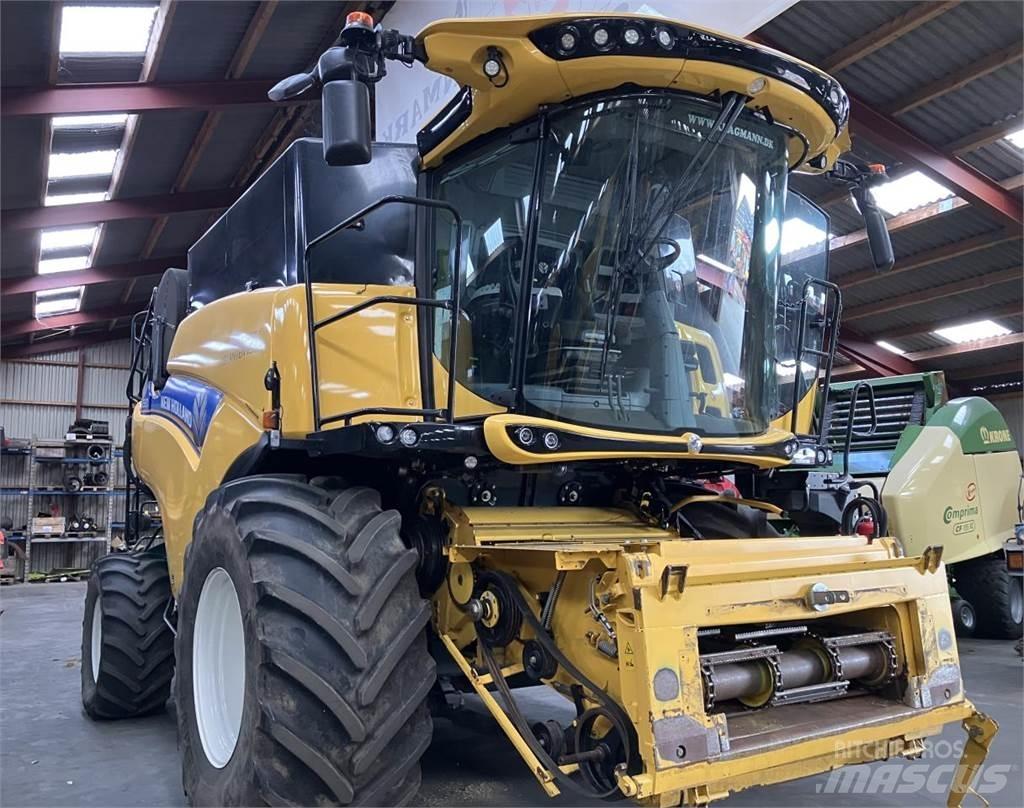 New Holland CR9.80 联合收割机