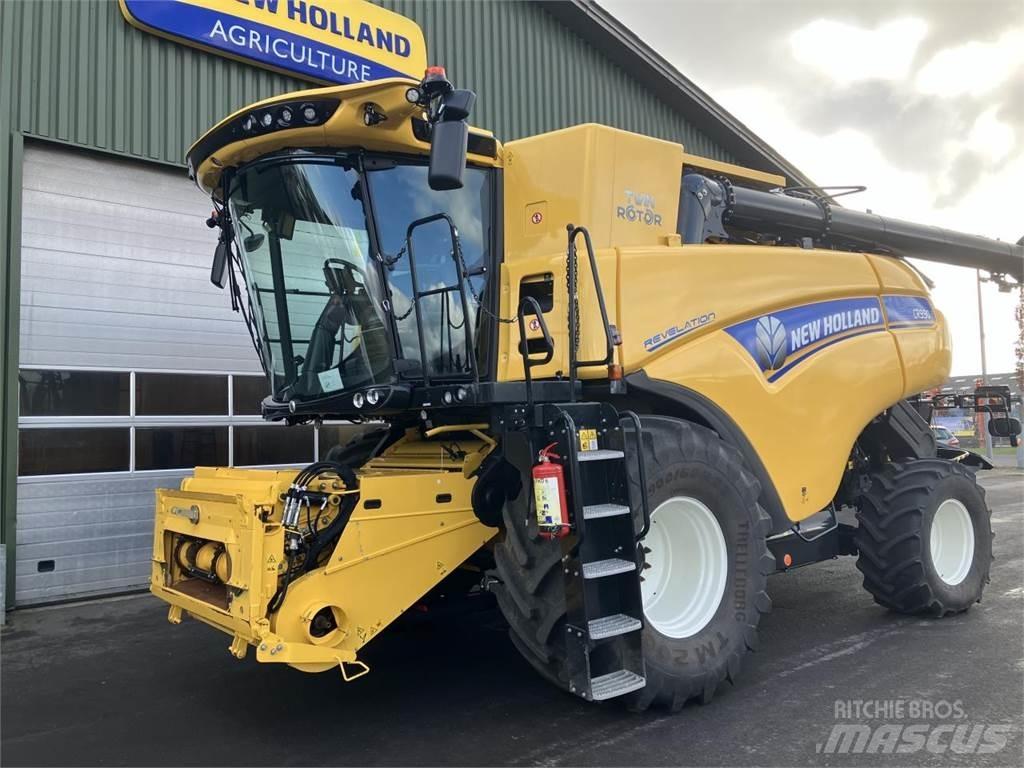 New Holland CR9.90 联合收割机