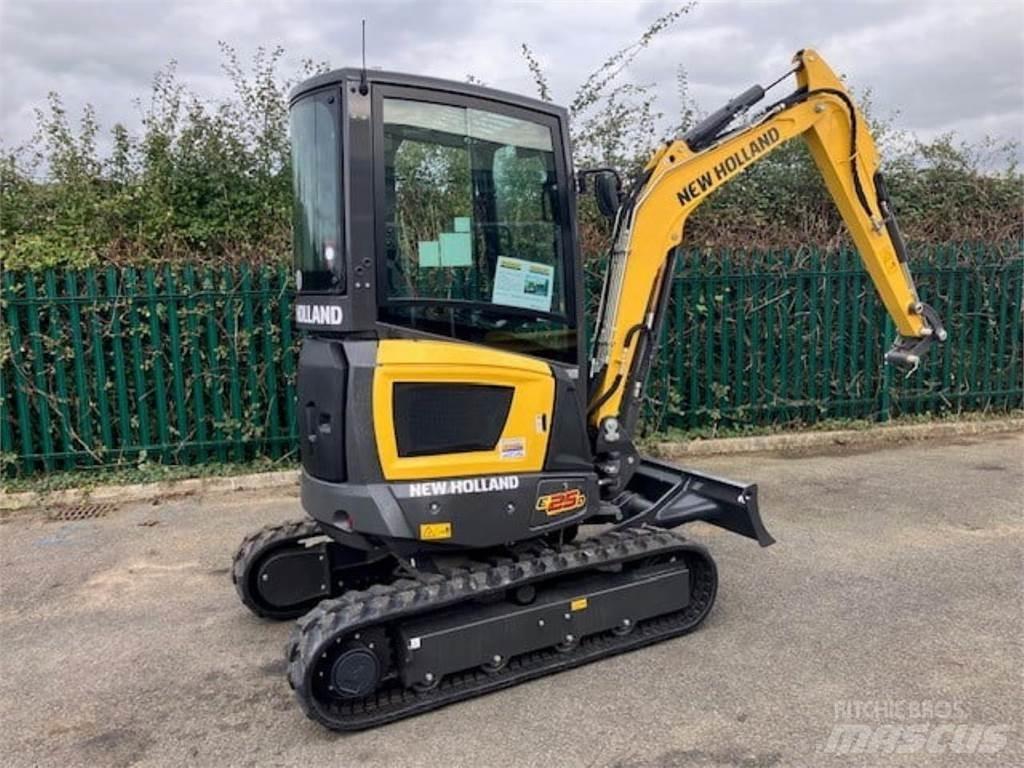 New Holland E25D 小型挖掘机