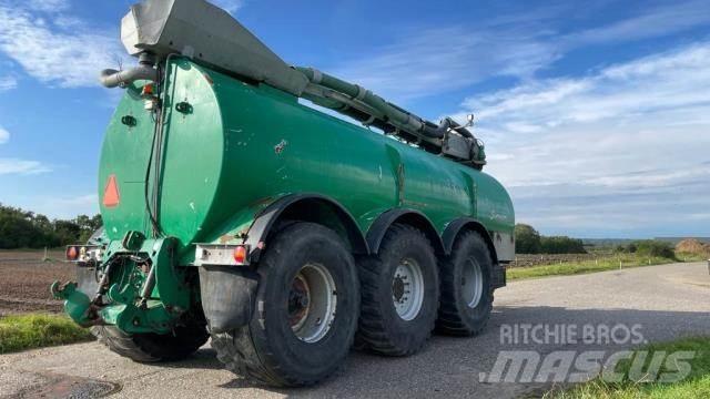 Samson PG 25 HT 水肥车