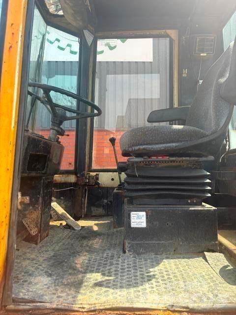 Schaeff SKL861 轮式装载机