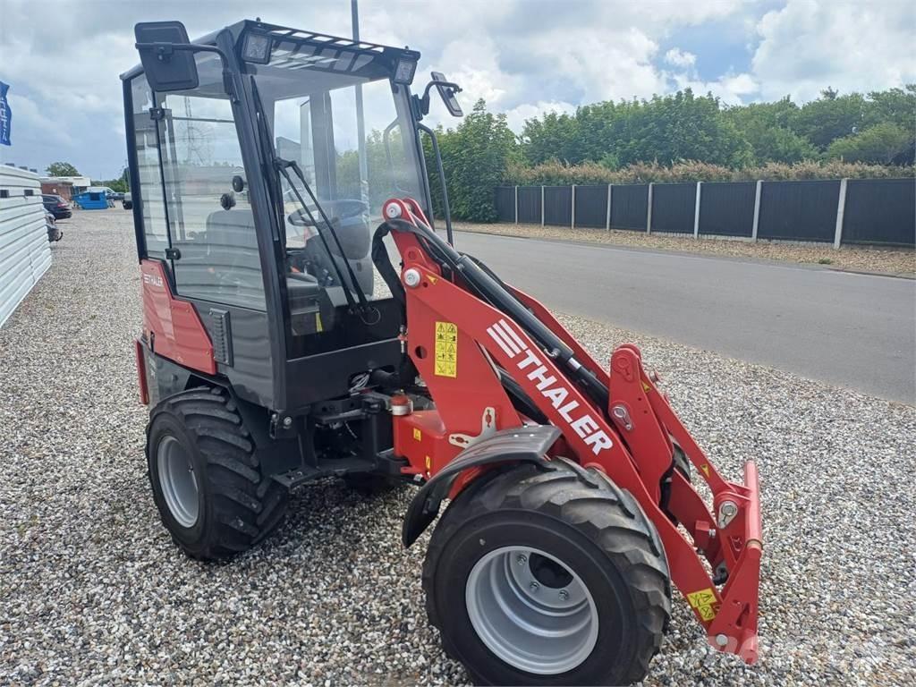 Thaler 2438S CAB 小型装载机