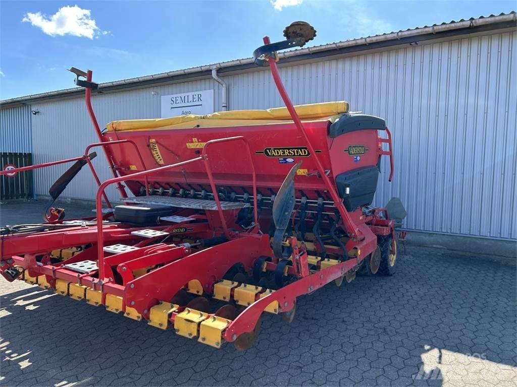 Väderstad 400C 多功能条播机