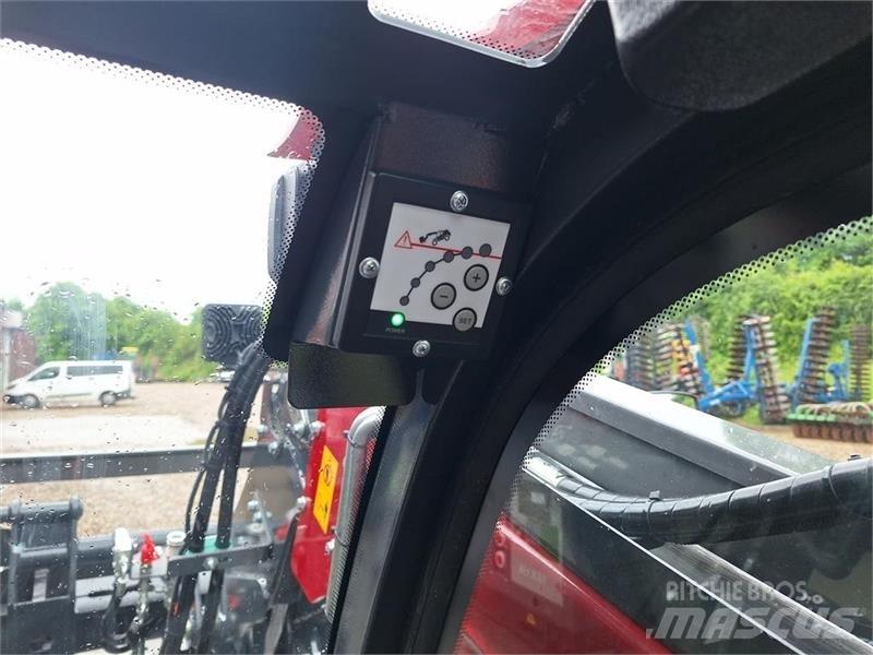  - - -  MOLE 2615 伸缩臂叉装车|叉装车