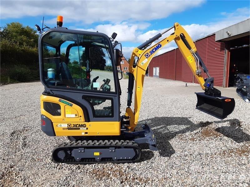 XCMG xe20e 小型挖掘机