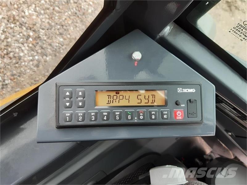 XCMG xe27e 小型挖掘机
