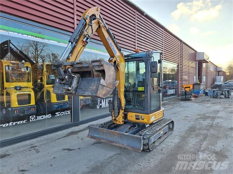 XCMG Xe27e 小型挖掘机