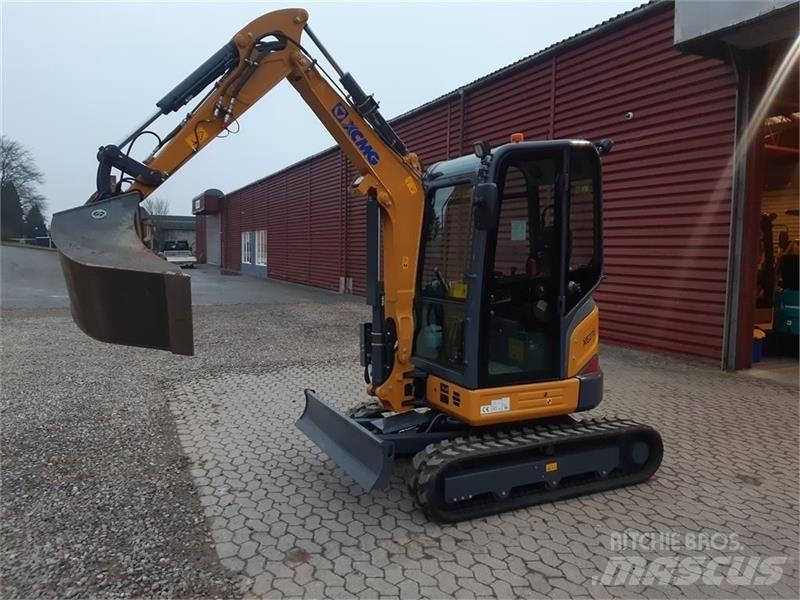 XCMG xe27e 小型挖掘机