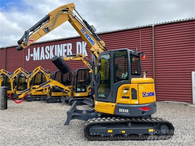 XCMG XE55E 履带挖掘机