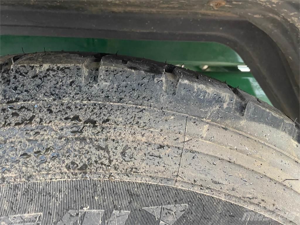 Bailey Root 15 箱式拖车