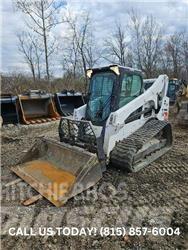 Bobcat T740 小型装载机
