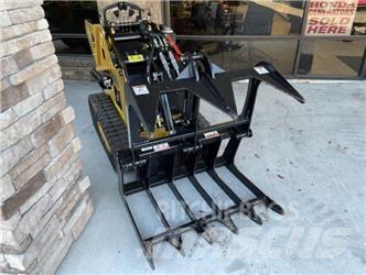 Boxer 385D 小型装载机