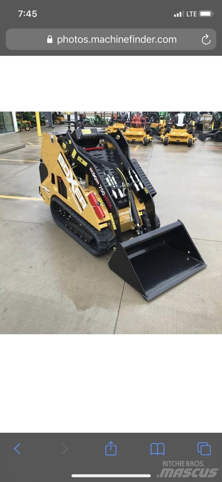 Boxer 700HDX 小型装载机