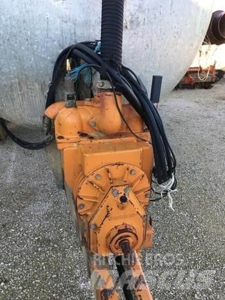  CARRUXO 10000L 粮食车