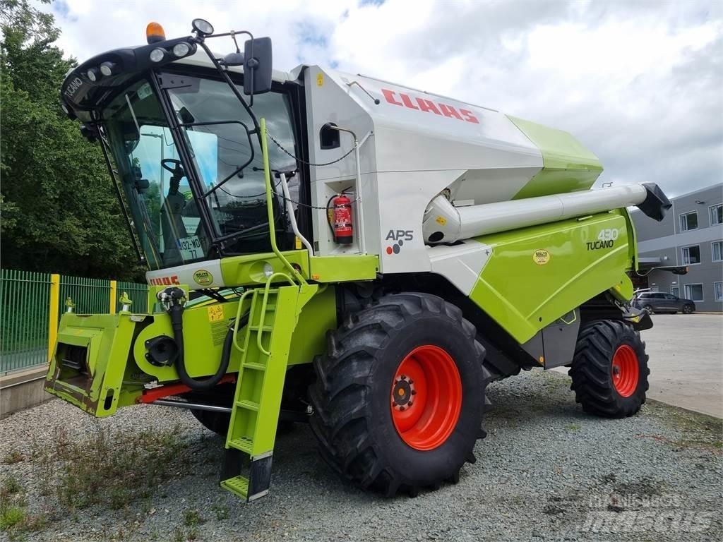 CLAAS 430 Tucano 联合收割机