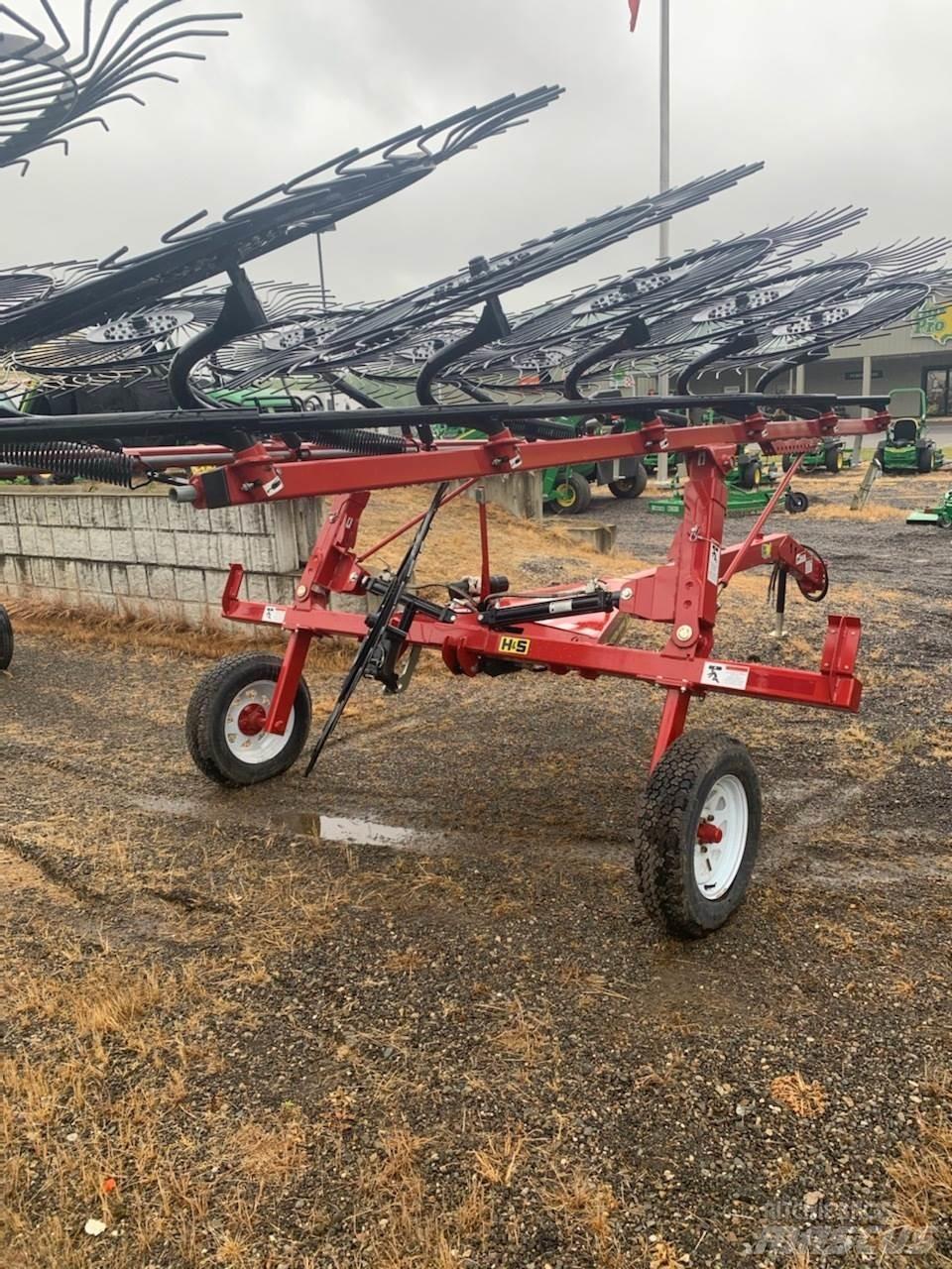 H&S AR3112 犁耙和摊草机