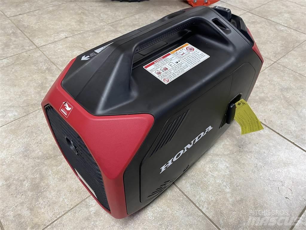 Honda EU3200I 拖车式灯塔