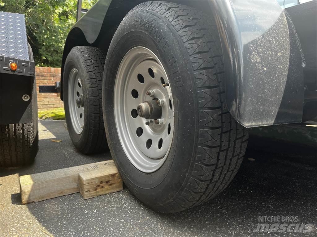 Hooper 7x20 箱式拖车