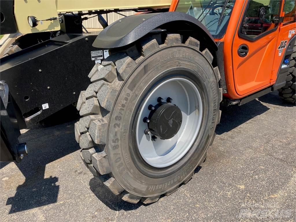 JLG 1055 伸缩臂叉装车|叉装车