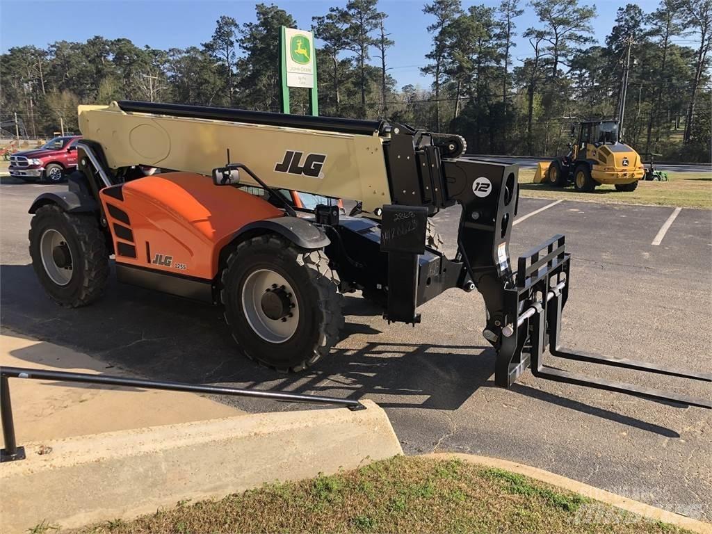 JLG 1255 伸缩臂叉装车|叉装车