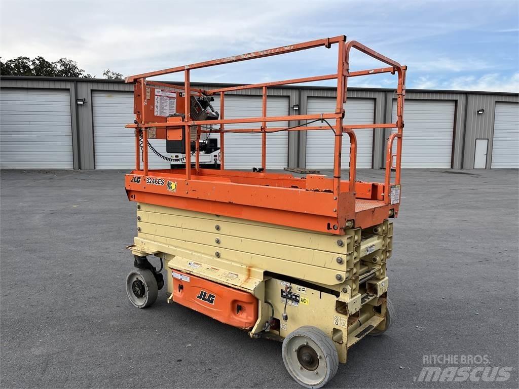 JLG 3246ES 其他起重机