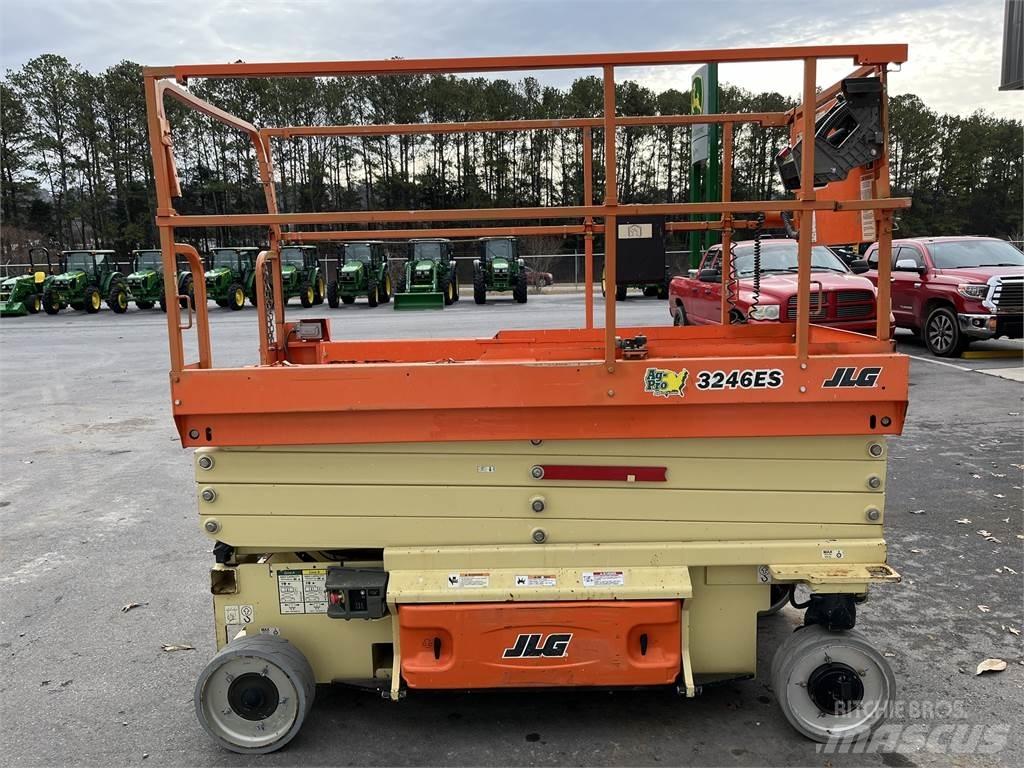 JLG 3246ES 其他起重机