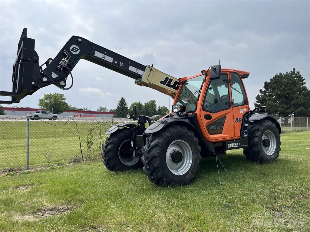 JLG AG823 伸缩臂叉装车|叉装车